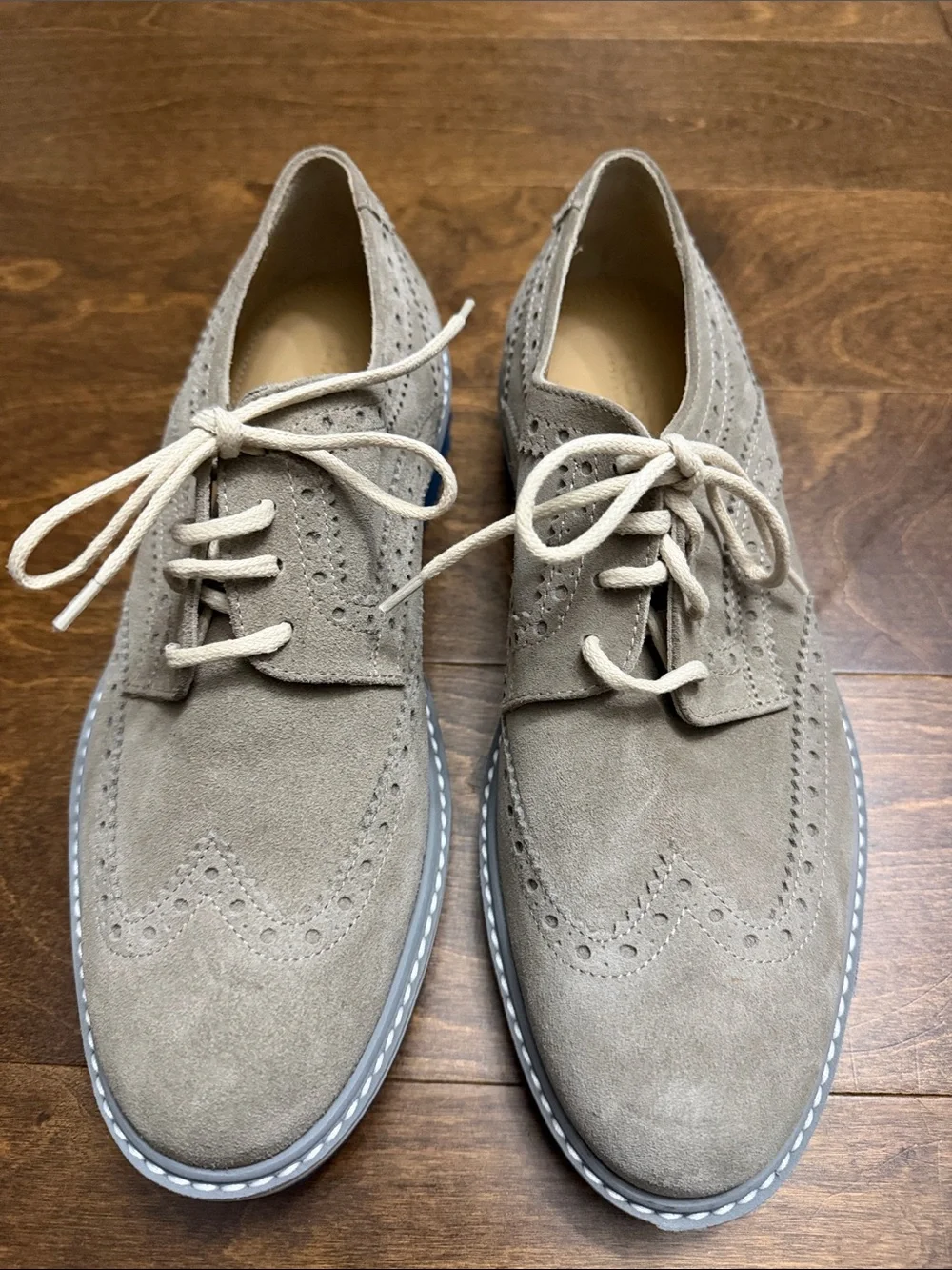 NWT, Florsheim Men's Suede Wingtip Derbys in Light Taupe